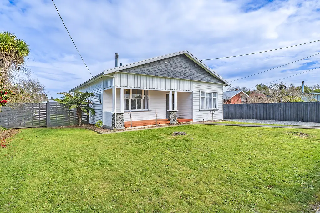 Southbridge 3chambre Family Living on a Quarter Acre