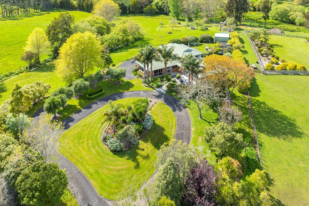 10 Dairy Stream Road, Dairy Flat, Rodney, Auckland