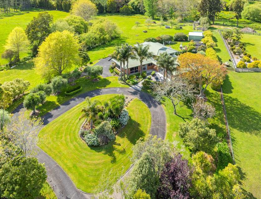 10 Dairy Stream Road, Dairy Flat, Rodney, Auckland, 4房, 2浴, 乡村别墅