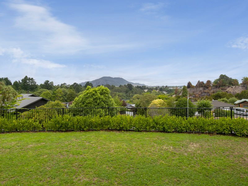 19 Hindmarsh Drive, Rangatira Park, Taupo, 4 rūma, 2 rūma horoi