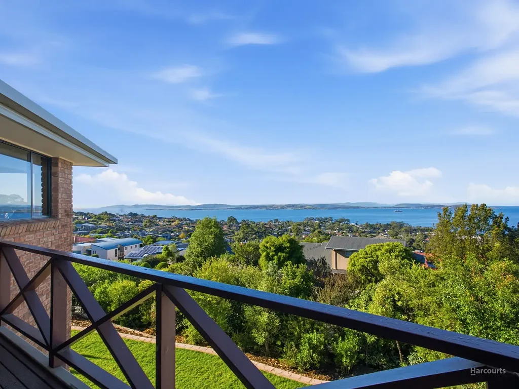 Blackmans Bay 4غرفة نوم Family-Scale Living with Panoramic Water Views