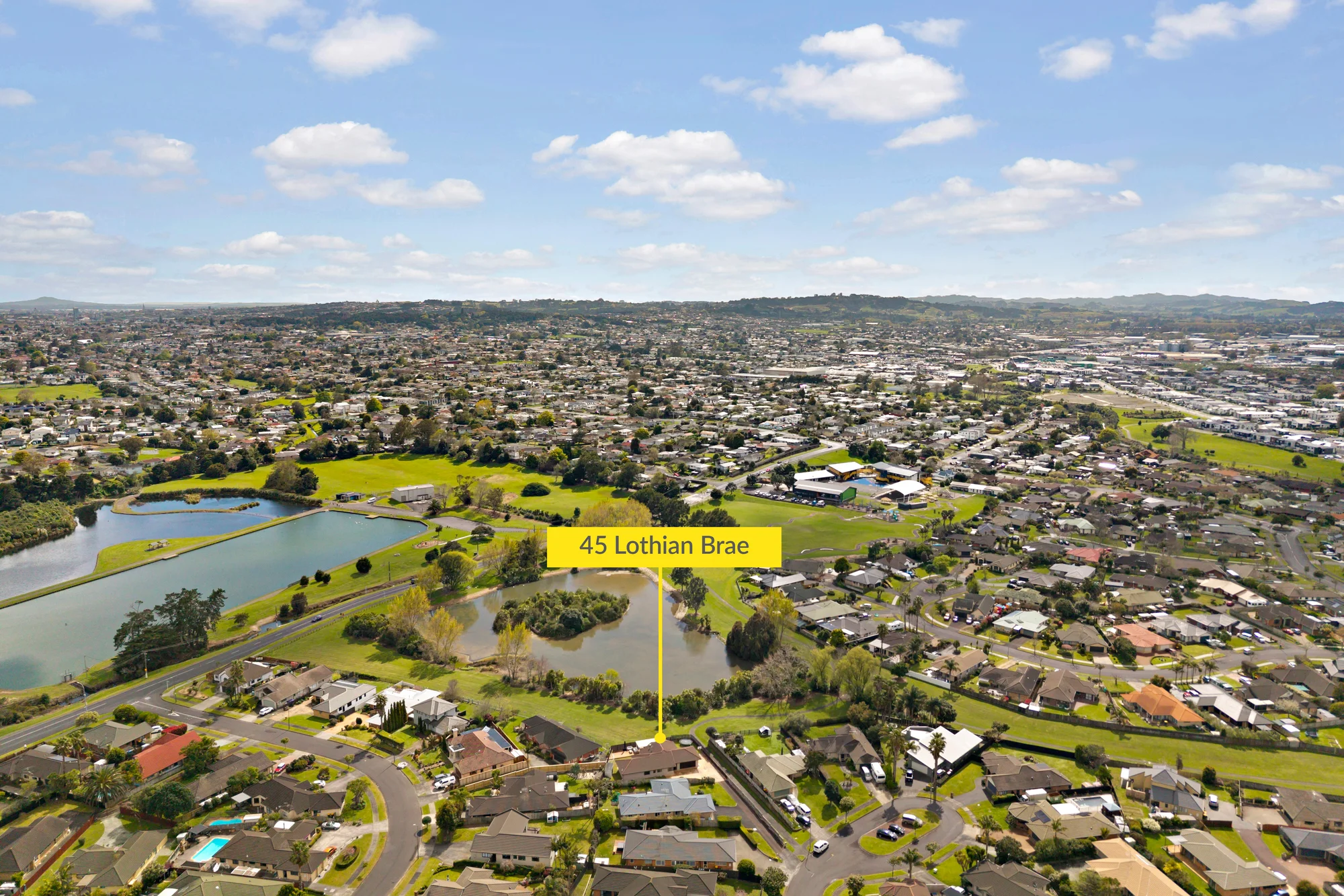 45 Lothian Brae, Wattle Downs, photo 16