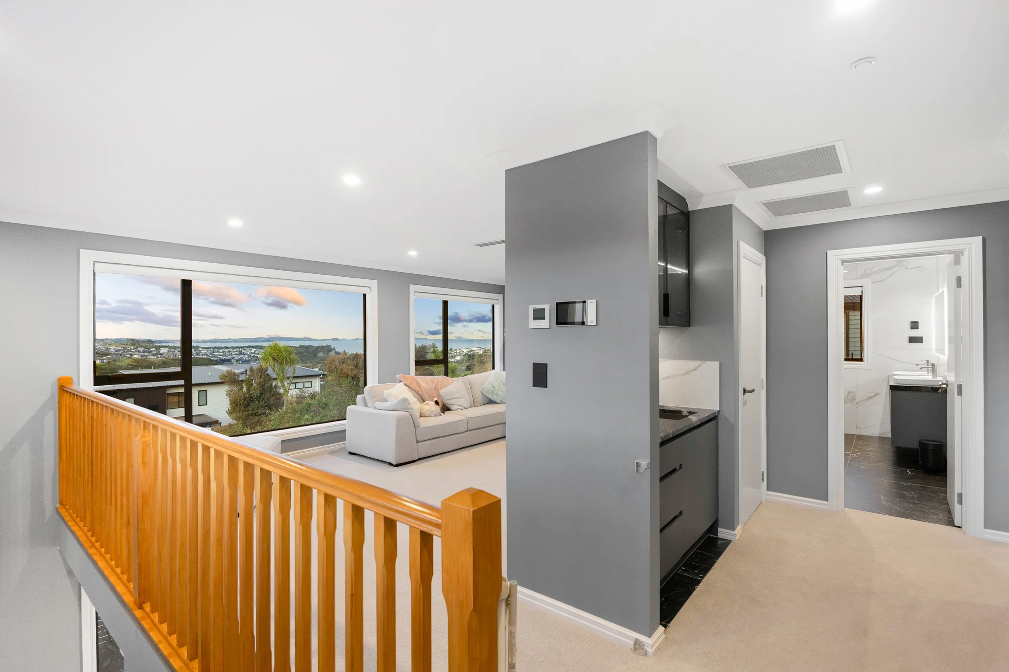 2 Taku Close, Long Bay, photo 18