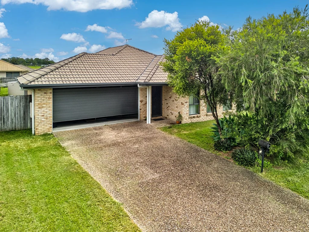 20 McInnes Street, Lowood, QLD 4311