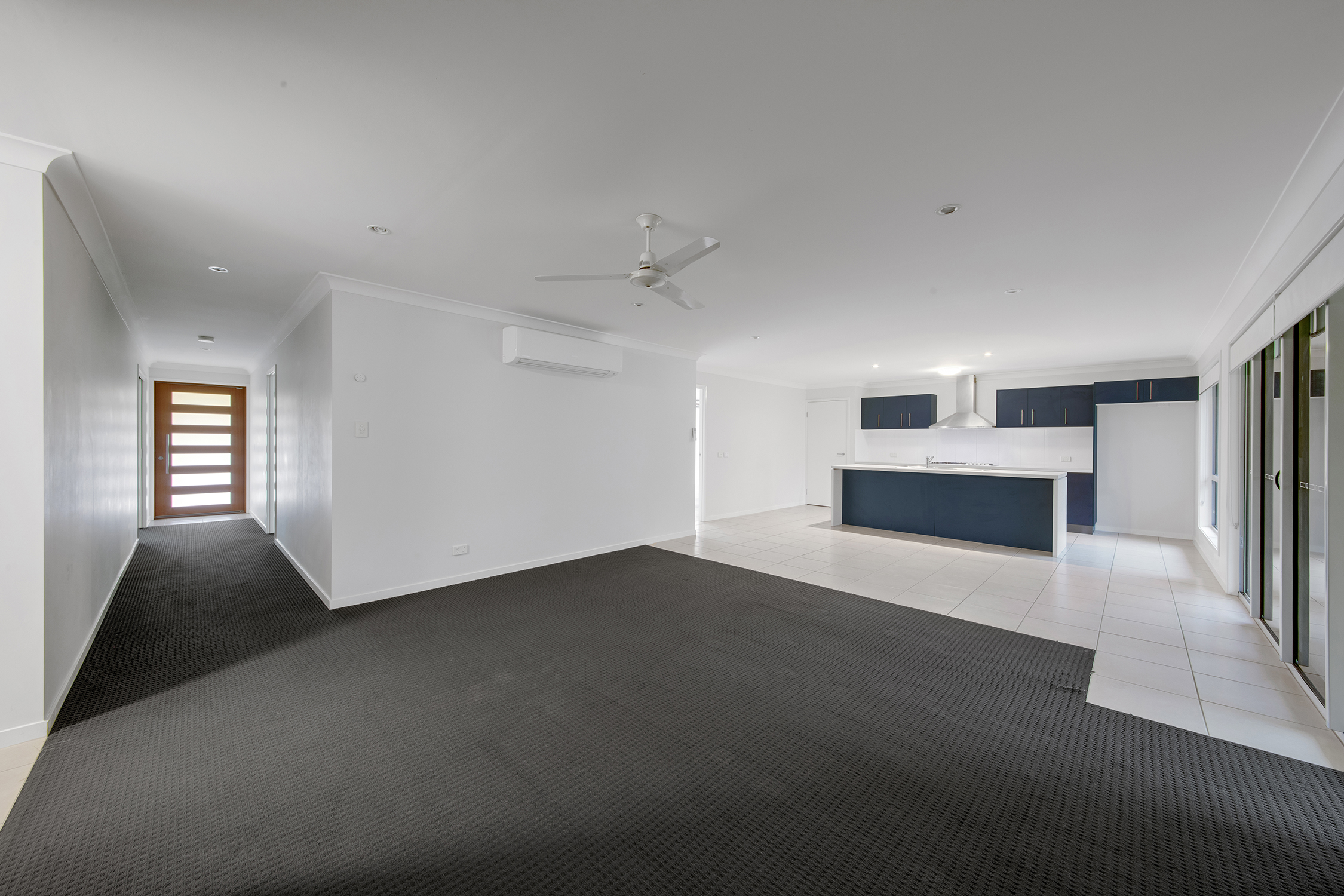 61 DAINTREE BVD, NEW AUCKLAND QLD 4680, 0部屋, 0バスルーム, House