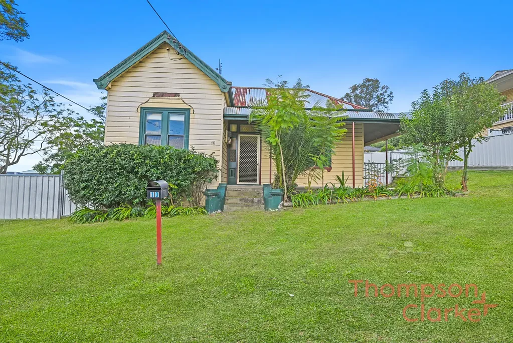 Cessnock 4 Slaapkamer Spacious Family Living with Multiple Living Areas & Excellent Shedding