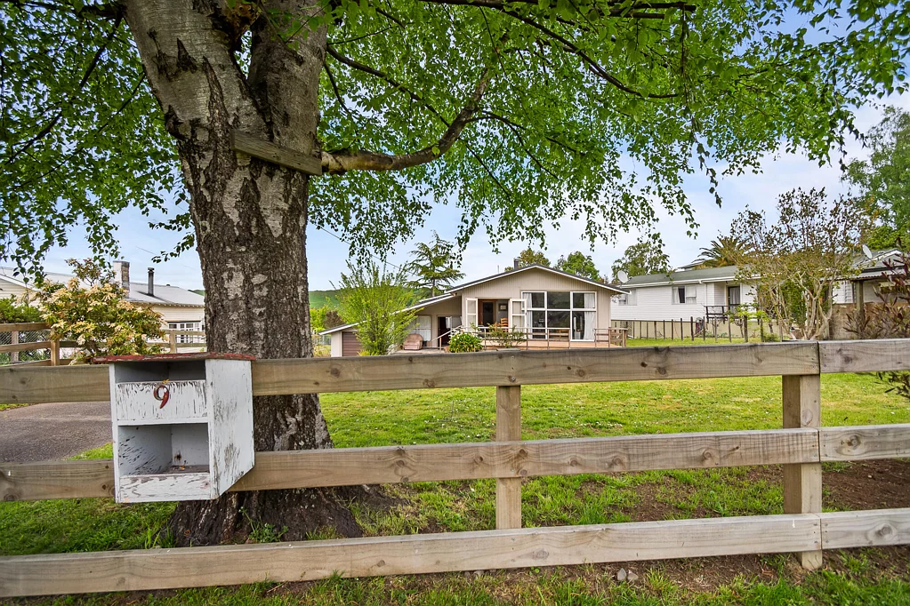 Taihape and Surrounds 3Moenga Charming 3-Bed Home in Taihape