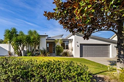 66 Lamorna Road, Parklands