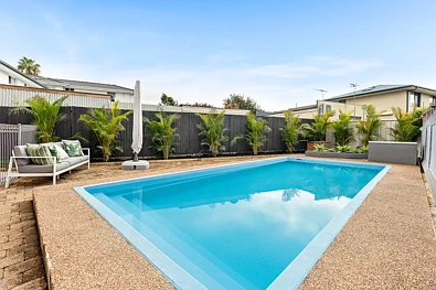 6 TARRA CR, DEE WHY NSW 2099, 4 침실, 2 욕실, House