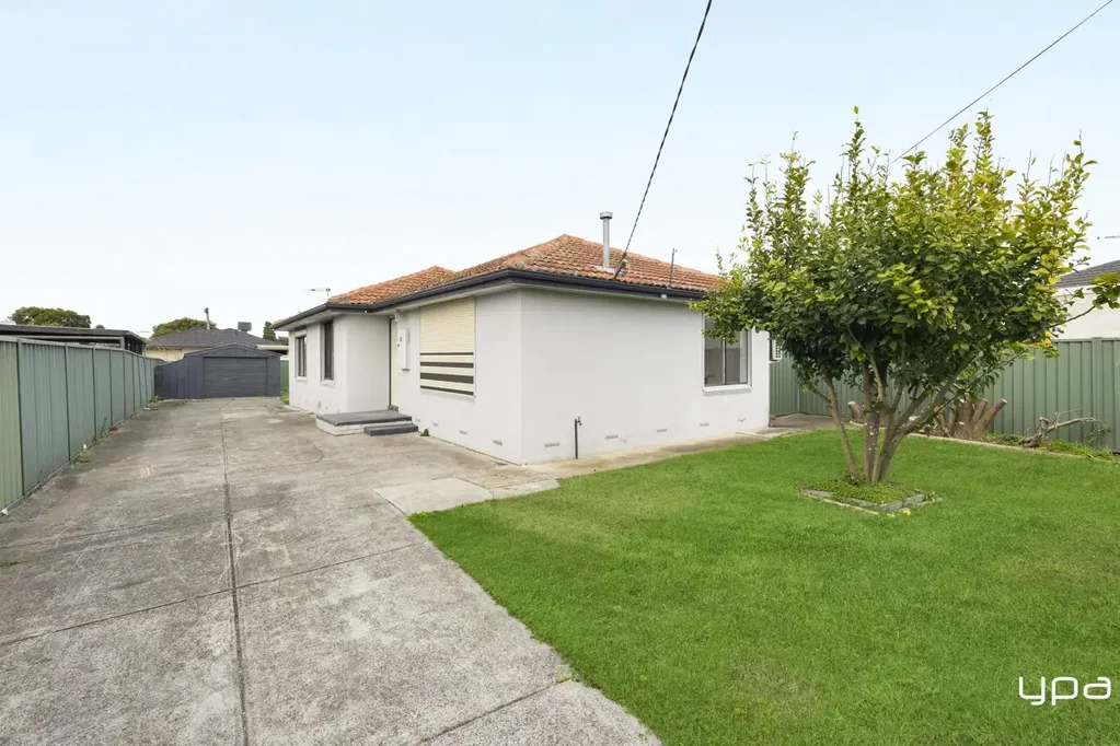 Lalor 3침실 Big Block, Big Opportunity – Renovate, Rebuild or Redevelop
