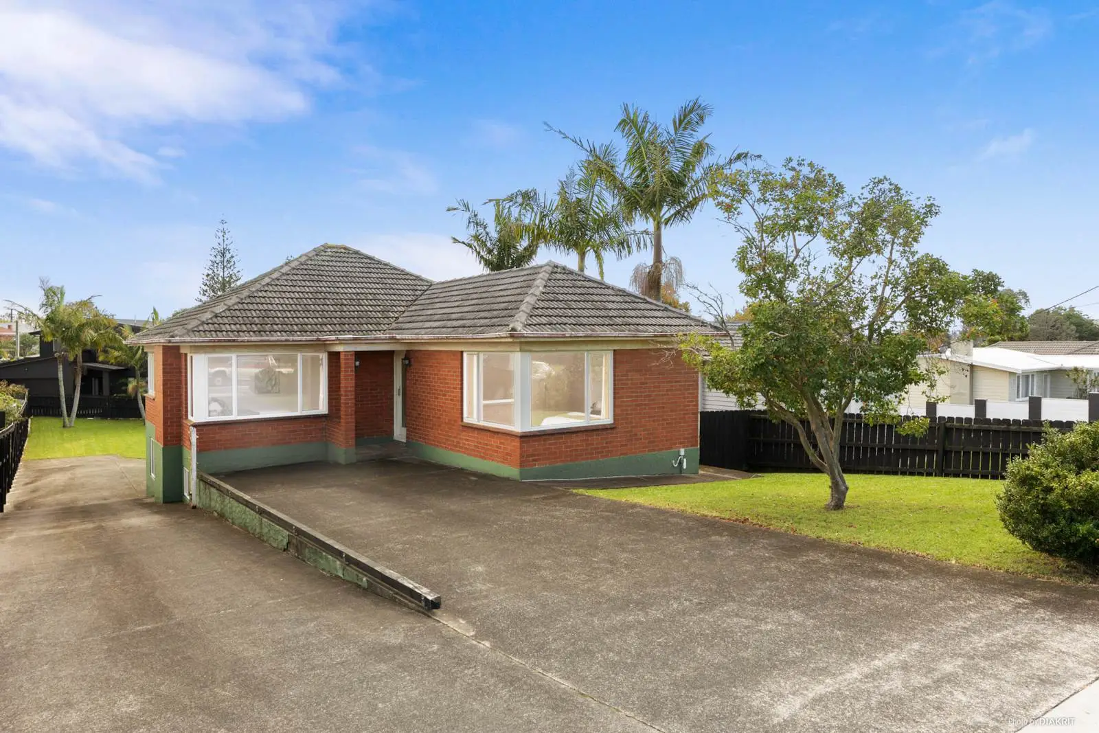 奥克兰西区 Waitakere成交记录 - 2025年05月23日