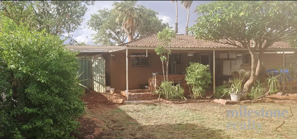 Just Renovated Home in Prime Tom Price