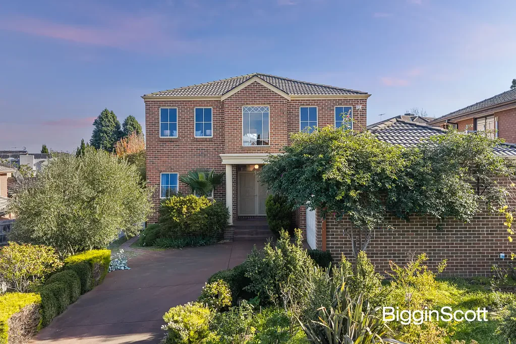 Wheelers Hill 5Habitaciones SUMPTIOUS SPACES, STUNNING VIEWS AND SUPERB SURROUNDS!