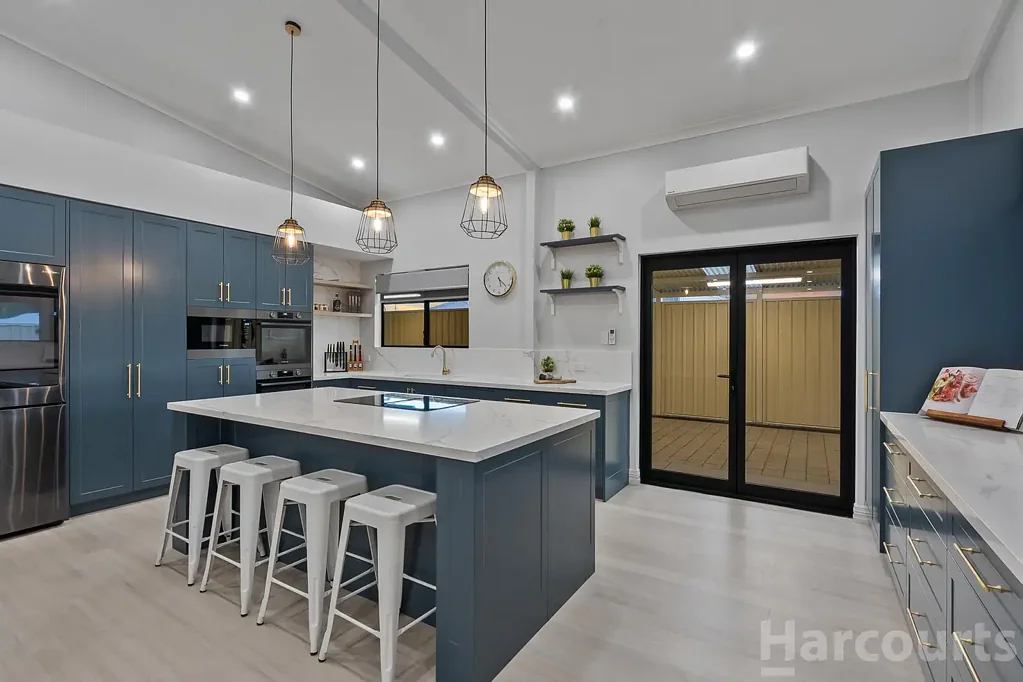 Dawesville 4બેડરૂમ A Stylish Coastal Sanctuary - Where Luxury Meets Comfort