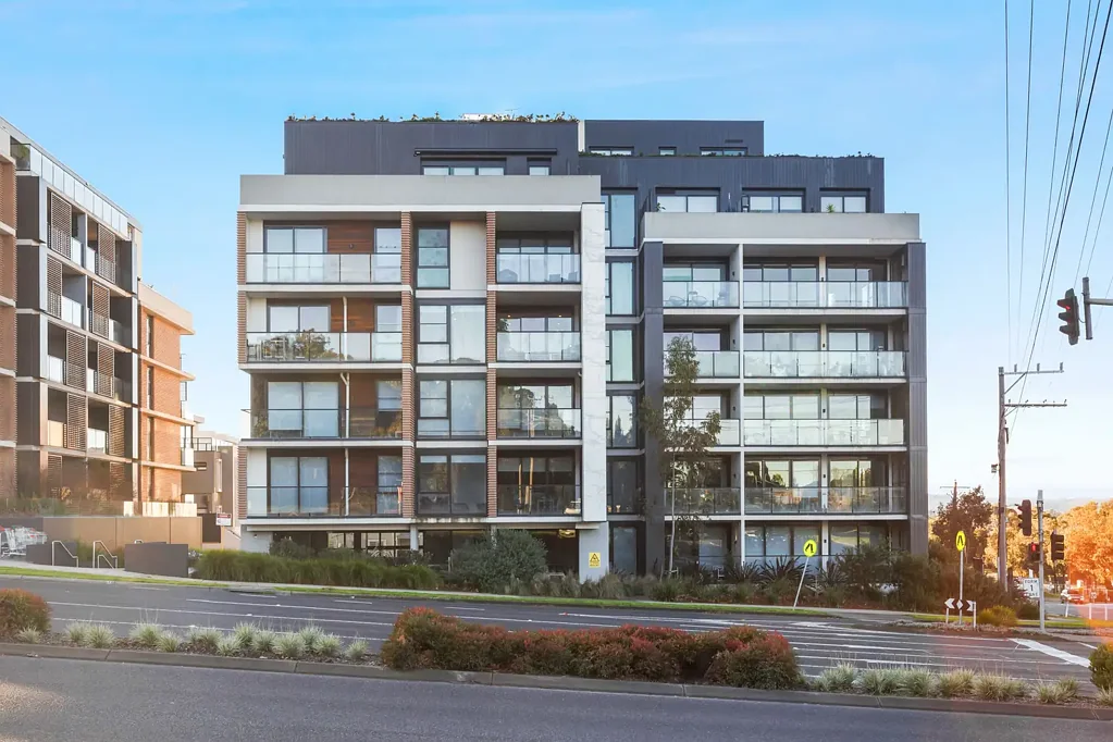 Doncaster East 1chambre The Best Buy in Doncaster East - (Short settlement available if wanted - 30/45 days).