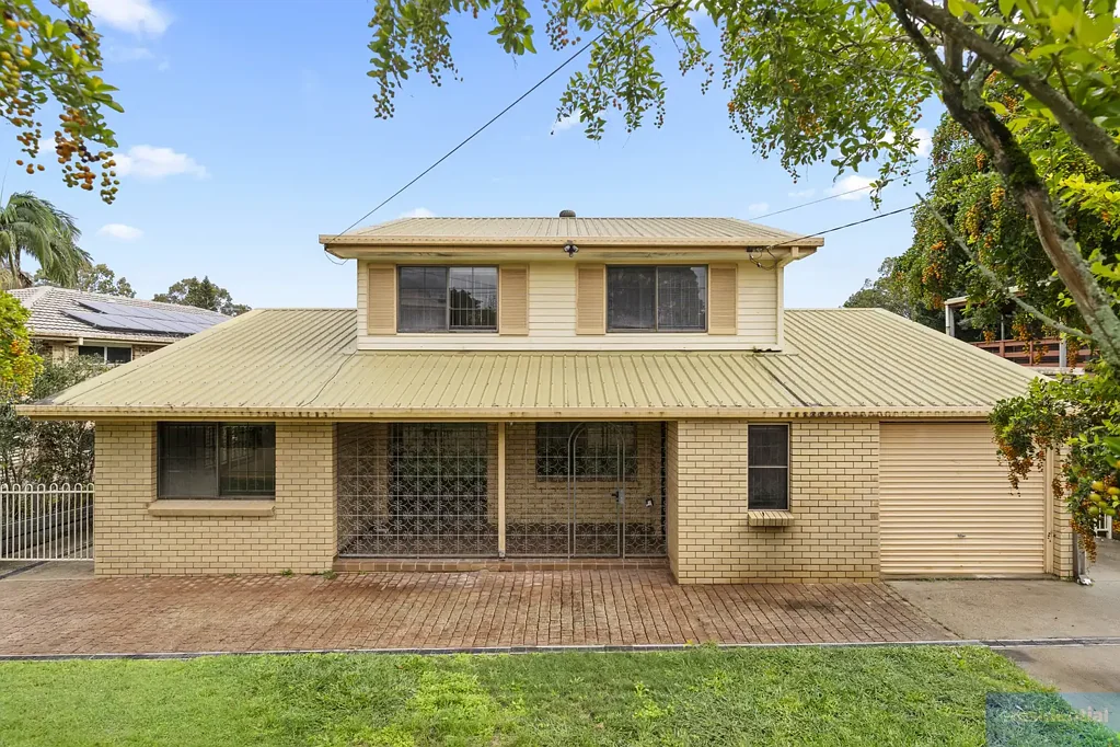 Bethania 4ਬੈੱਡਰੂਮ Incredible Opportunity to Make This Riverfront Property Your Own