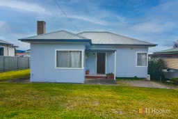 18 BEAUFORT ST, Littleton