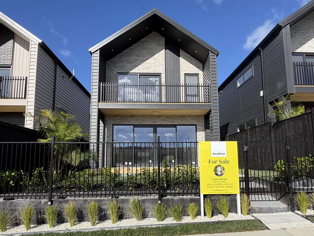 Milldale 4Phòng ngủ Low-Maintenance Living, Beautifully Designed