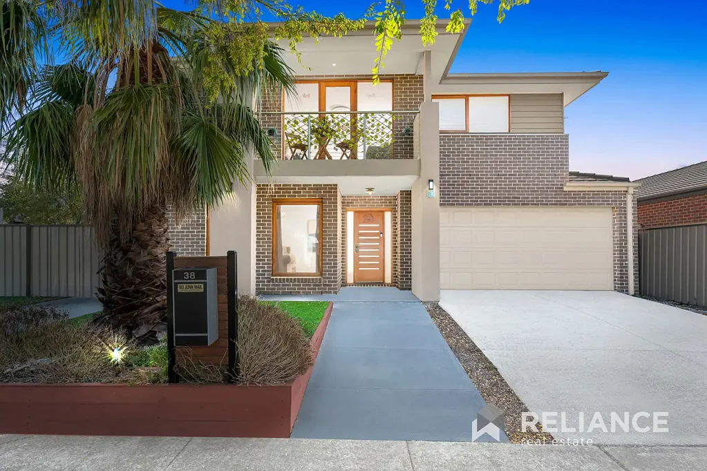 38 Tamar Avenue, Point Cook, VIC 3030