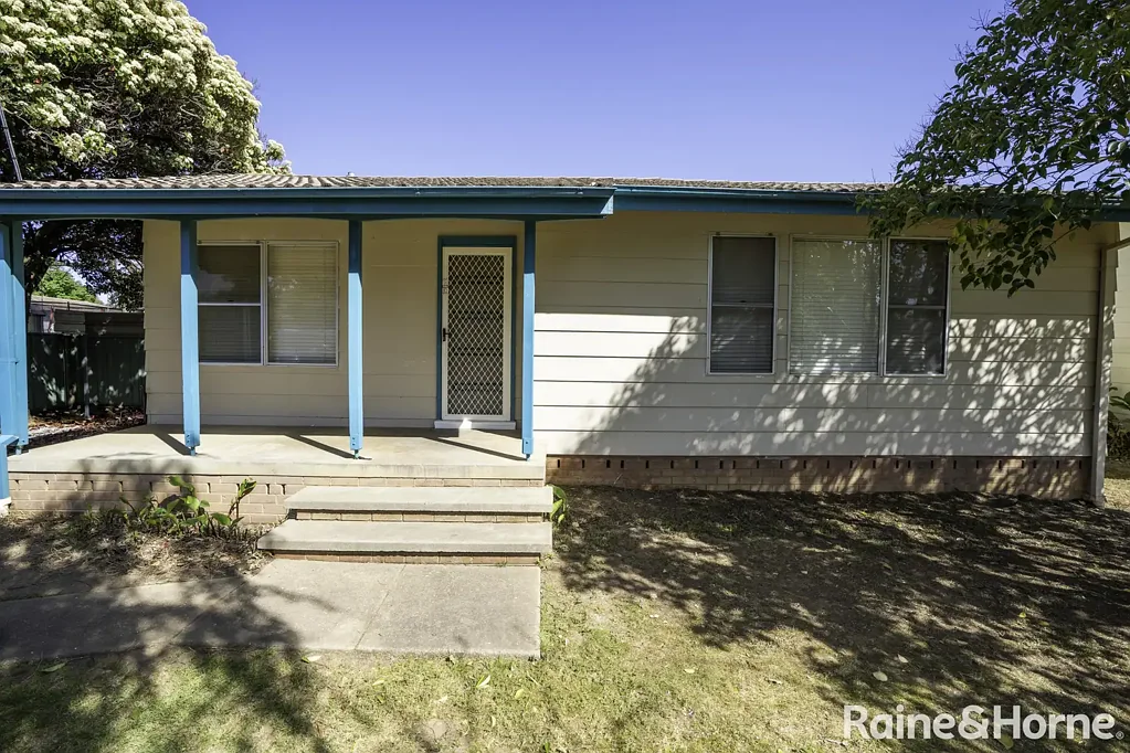 FAMILY HOME ON A BUDGET