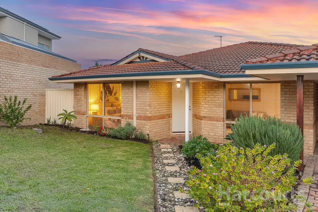 49 Fisherton Circuit, Kinross, WA 6028