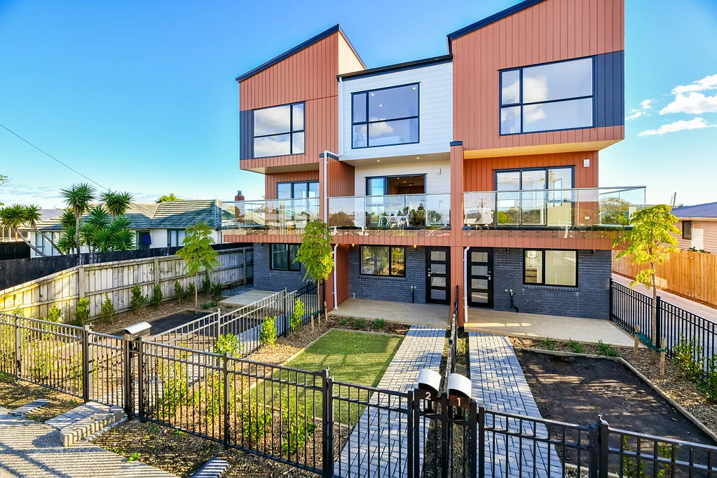 Te Atatu Peninsula 3房  Parkside Living Ideal First Home Freehold NO BC
