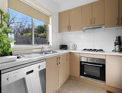 3/120 Daley Street, Glenroy, North Melbourne, 2房, 1浴, House