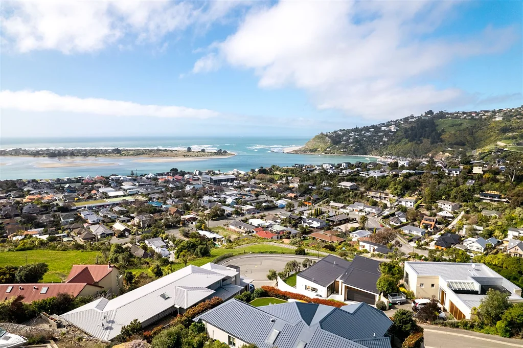 Redcliffs  Elevate your lifestyle