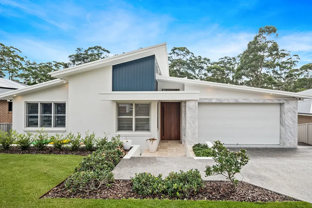 Lisarow 4Moenga Resort-Style Living in a Class of Its Own