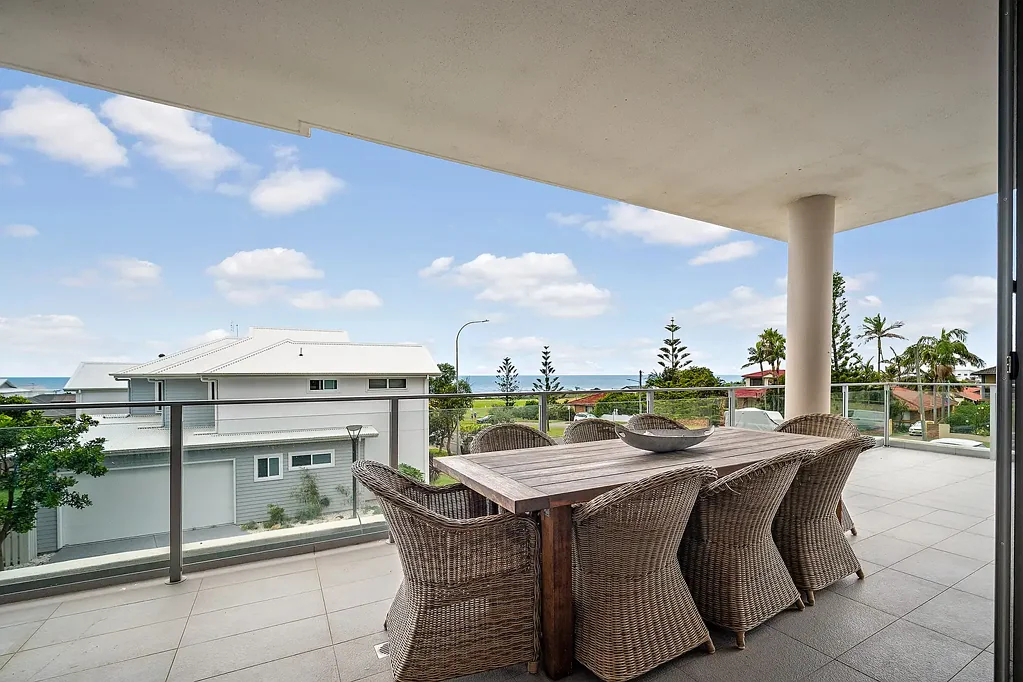 Three Bedroom Apartment - Fully Furnished