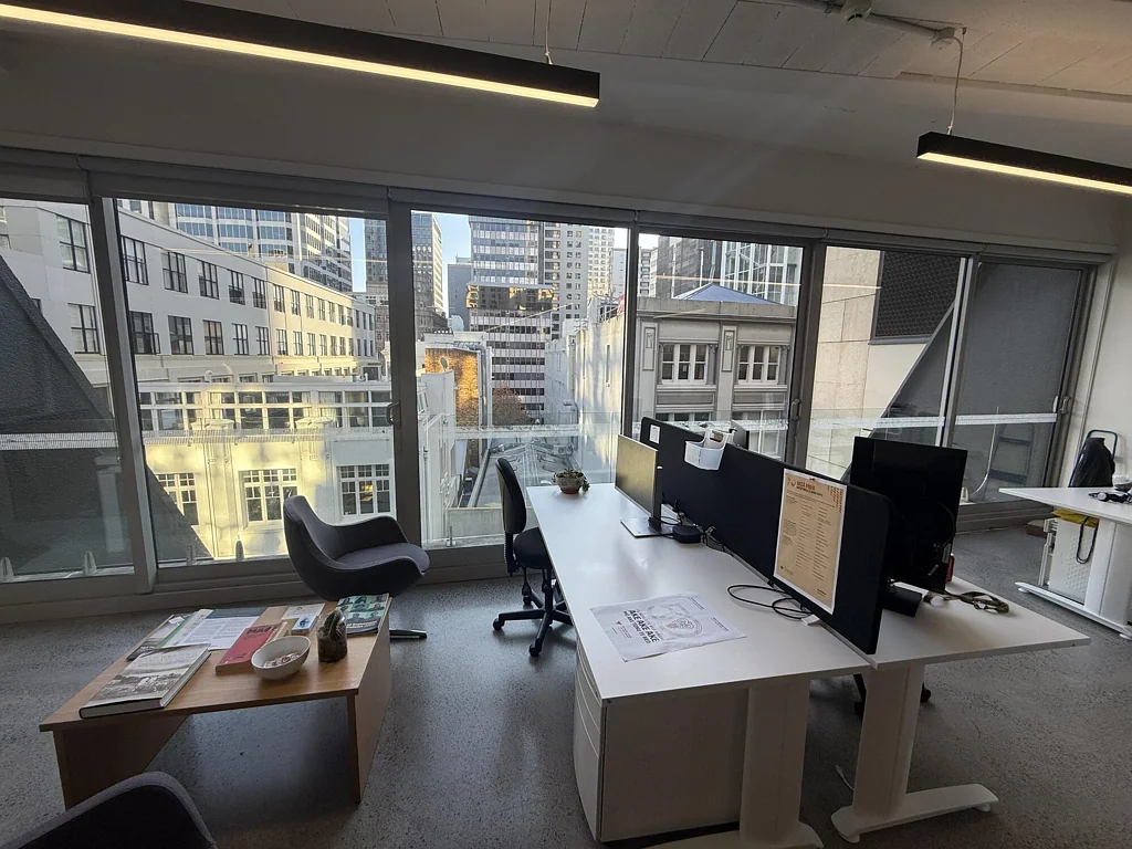 Auckland Central  Character office in prime High Street location