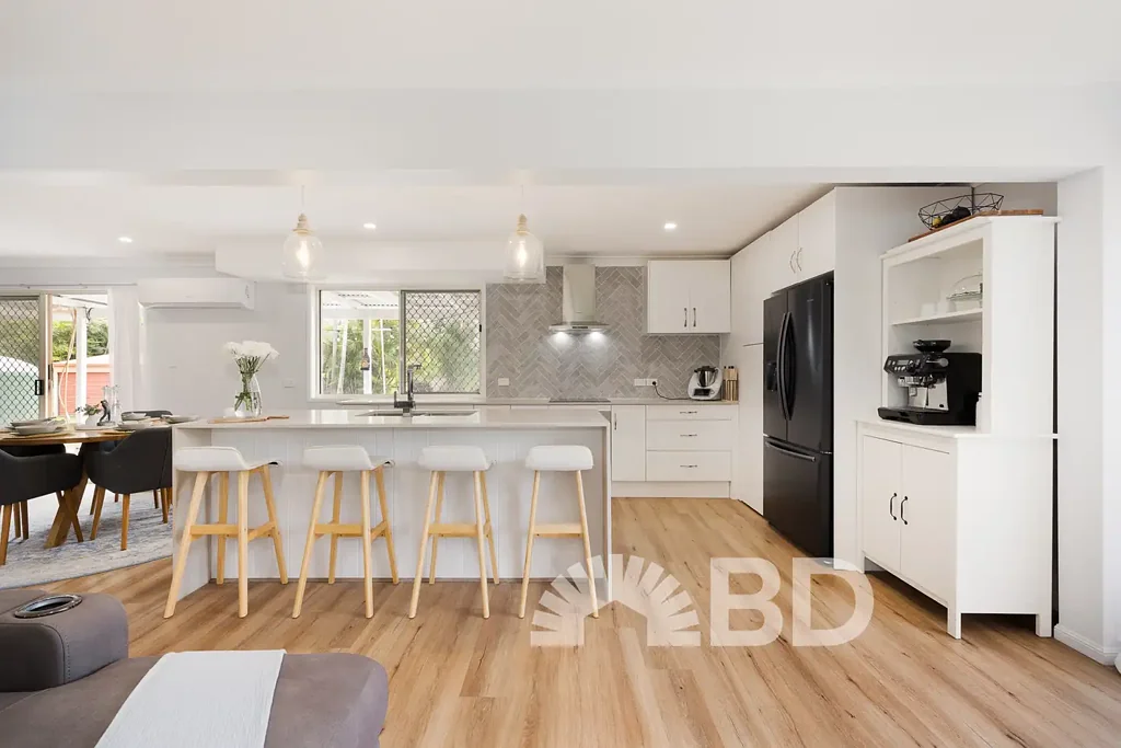 Burpengary 4ਬੈੱਡਰੂਮ Burpengary Beauty - Updated Home Designed for Modern Living on 3,000m2