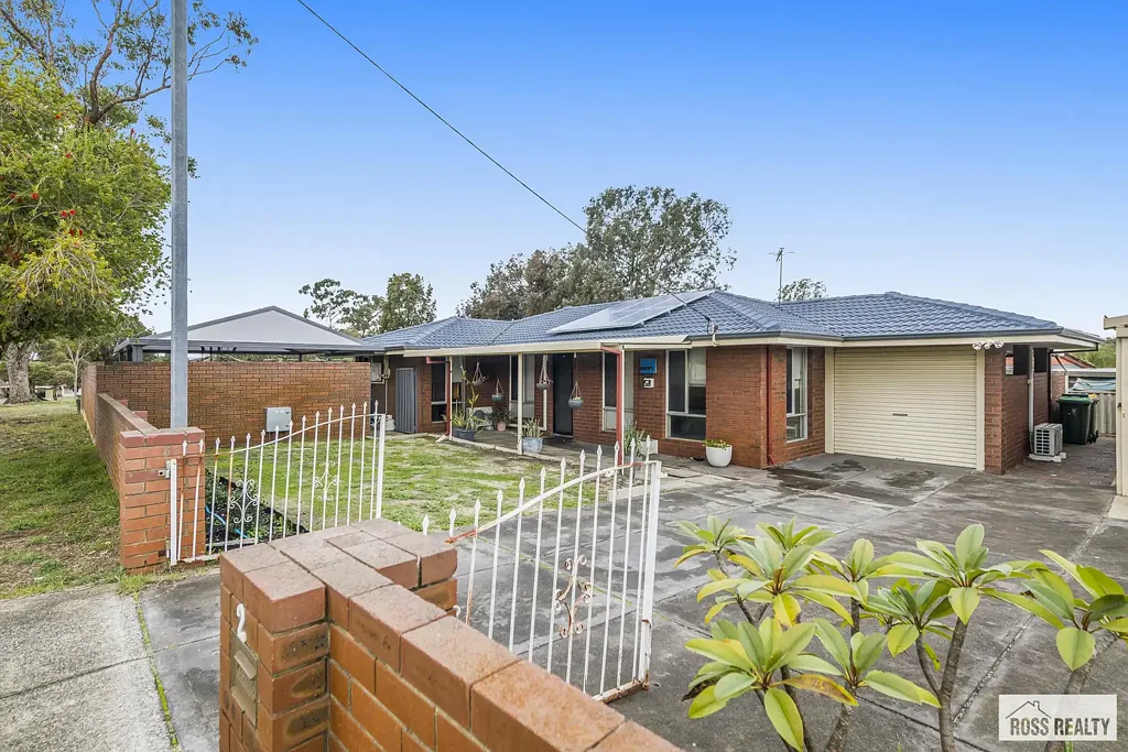 Lockridge 4Kwarto FAMILY LIVING. BIG BLOCK. BIG SHED. AMAZING VALUE!