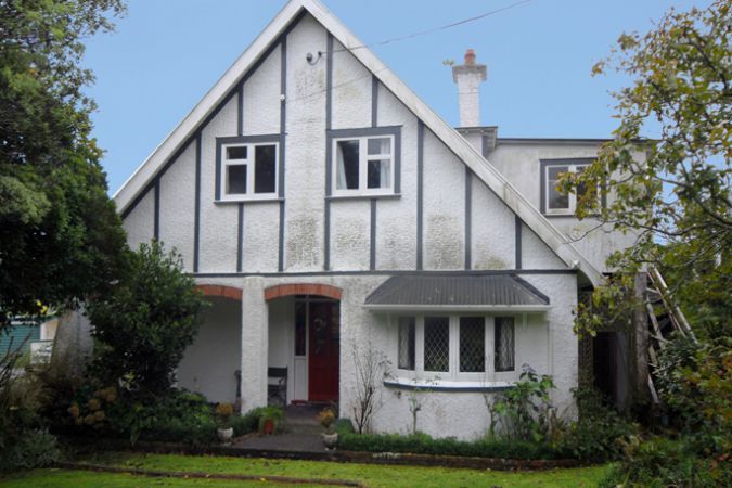 107 Helston Road, Paparangi, Wellington, 5 phòng ngủ, 2 phòng tắm