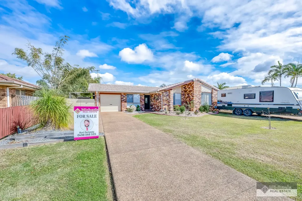 Bundaberg East 3침실 Family Living with Powered Shed, Side Access & Outdoor Entertaining