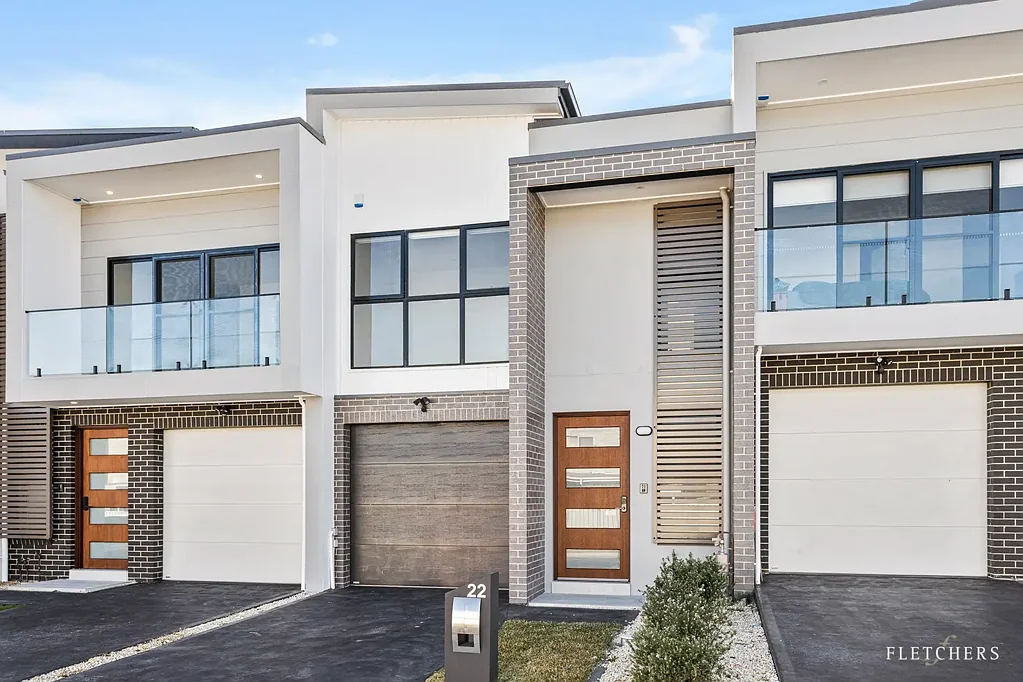 Stylish New Townhouse Offering Space & Comfort