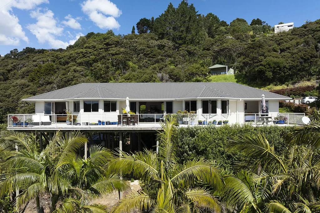 Whangaroa 4Kwarto Immaculate Harbour Home – Simply Move In & Enjoy