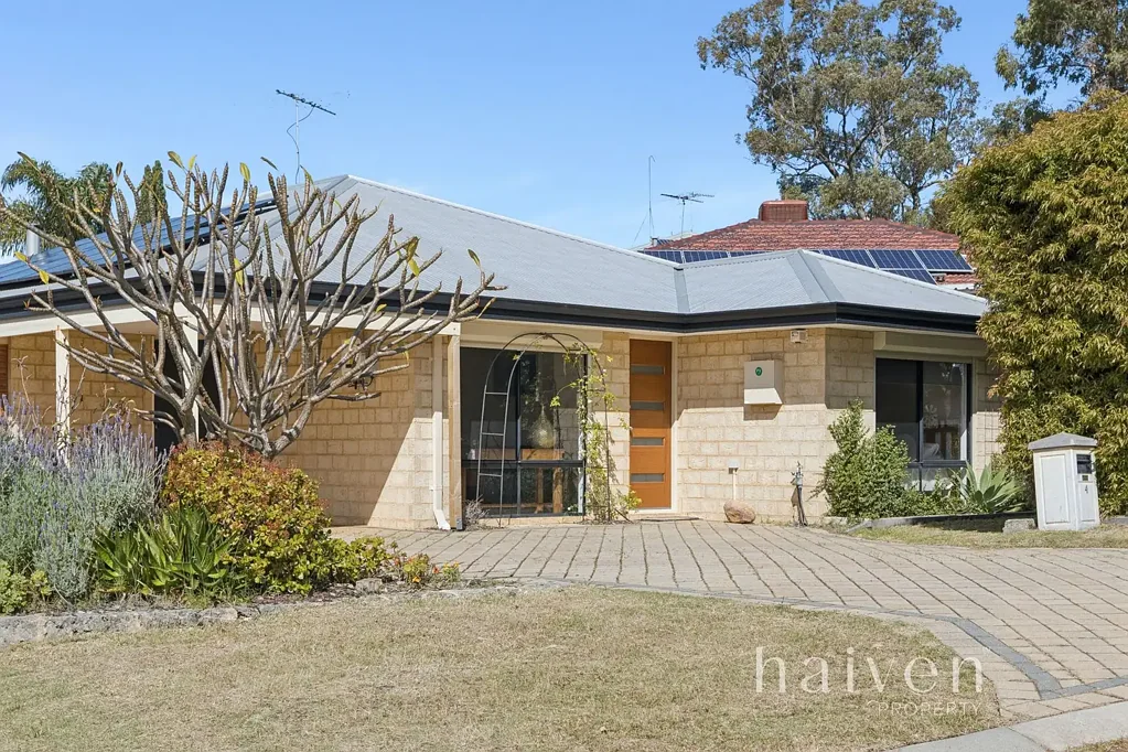 4 Daniel Way, Wanneroo, WA 6065