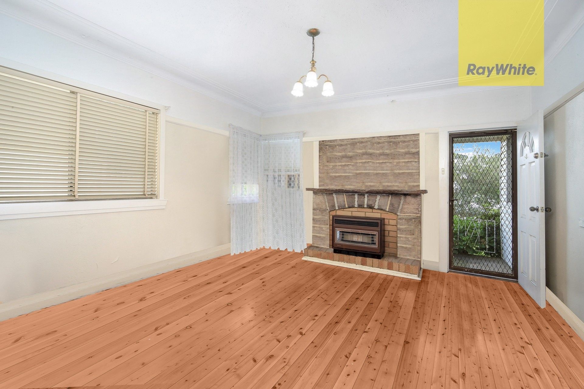 4 BIRD AV, GUILDFORD NSW 2161, 0 rūma, 0 rūma horoi, House