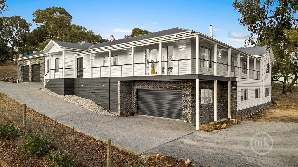 Plenty 4 Bedroom Prestige, Privacy & Perfection in the Heart of Plenty!
