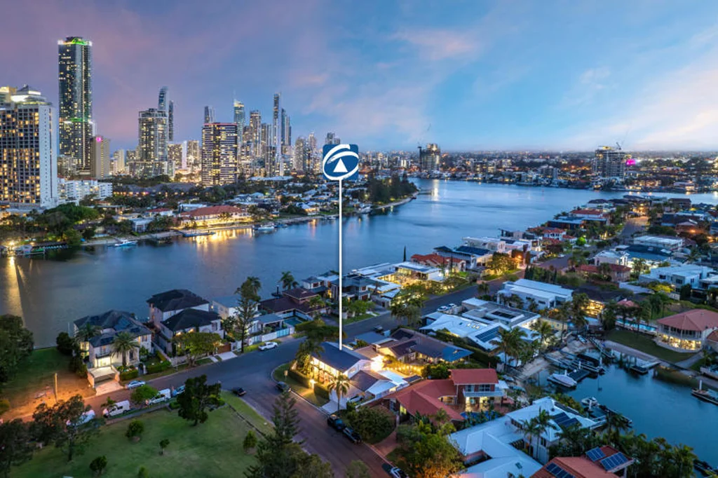 2 Neptune Court, Surfers Paradise, QLD 4217