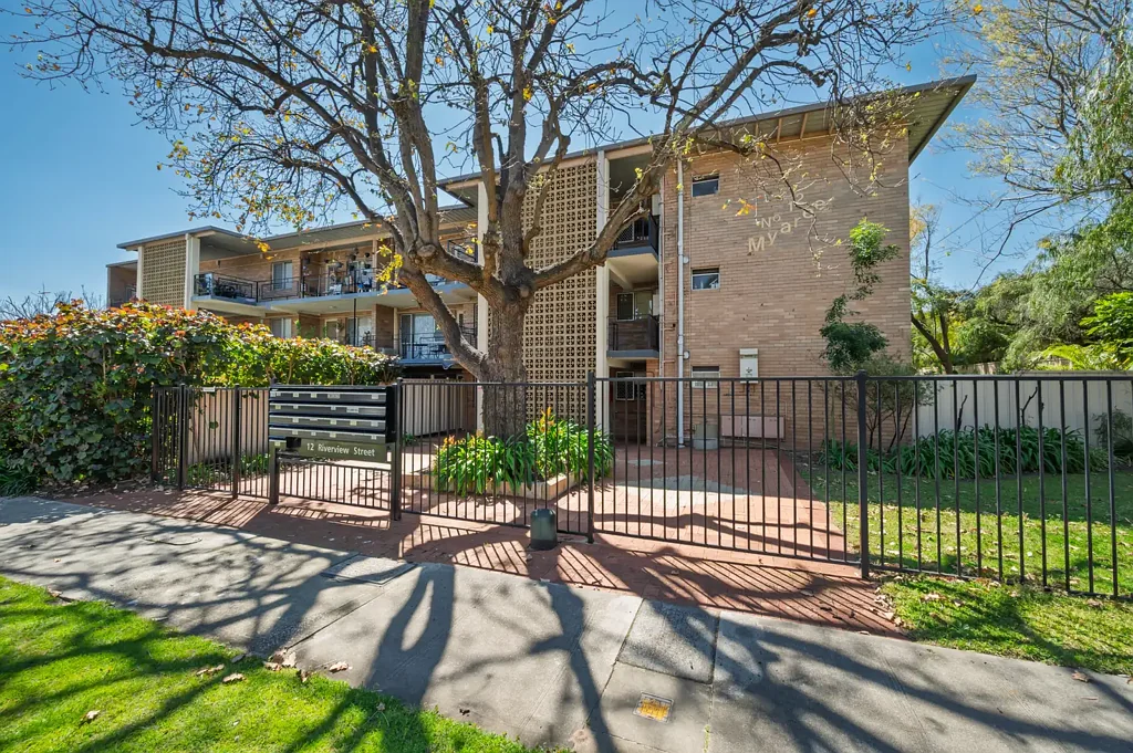 South Perth 1ਬੈੱਡਰੂਮ UNDER OFFER!!! UNDER OFFER!!! UNDER OFFER!!!