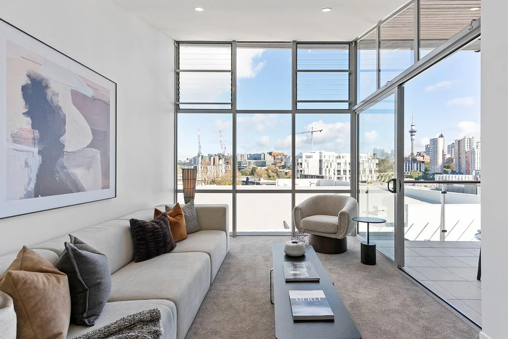 Parnell 2 Bedroom // S K Y L I N E