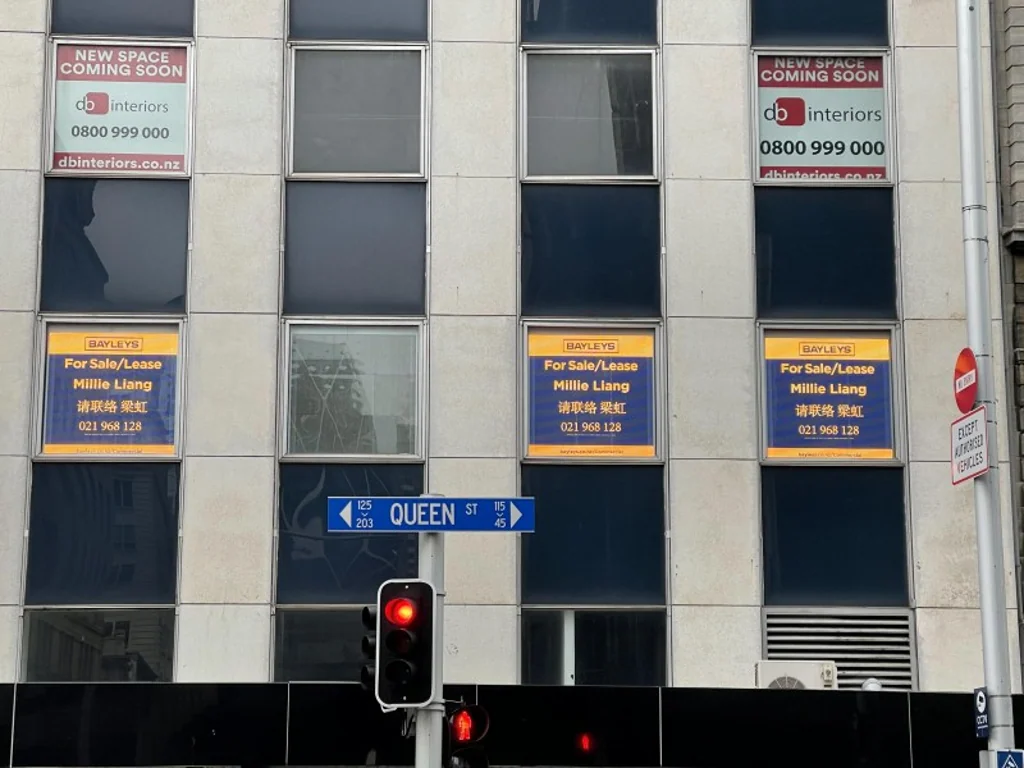 Auckland Central  Queen St office floor for sale