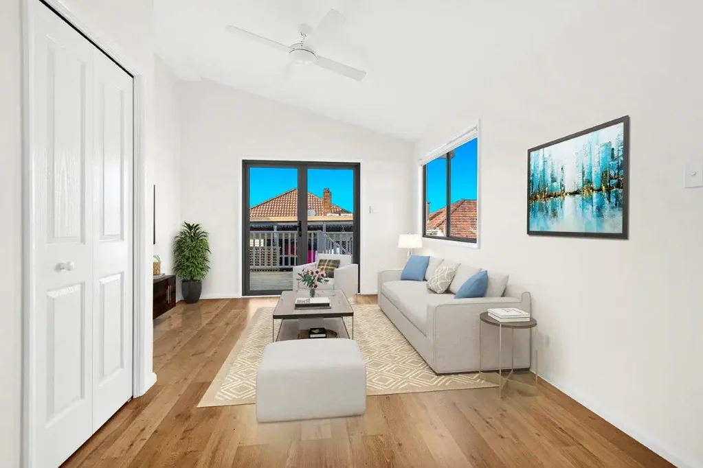 PERFECTLY LOCATED PRIVATE SANCTUARY!