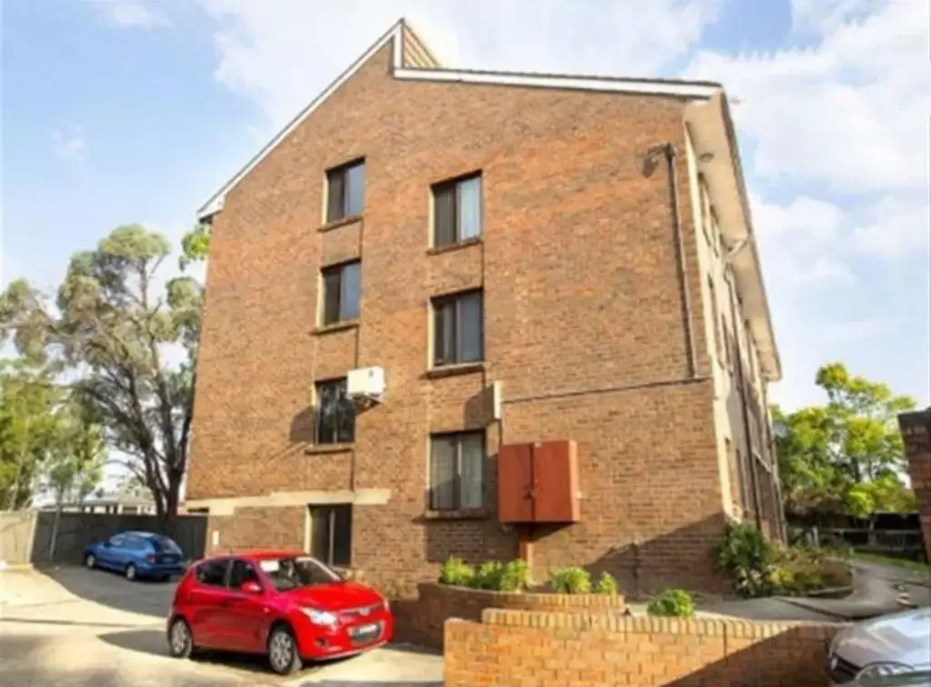 Charming 1-Bedroom Unit in Prime Location