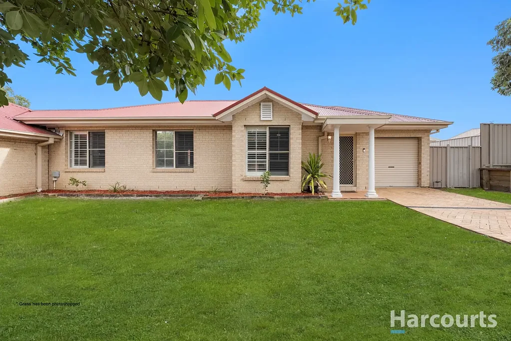 Morpeth 3房  Spacious duplex with great size yard, 1km from village heart