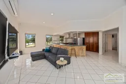 2 Halmstad Circle, Mindarie