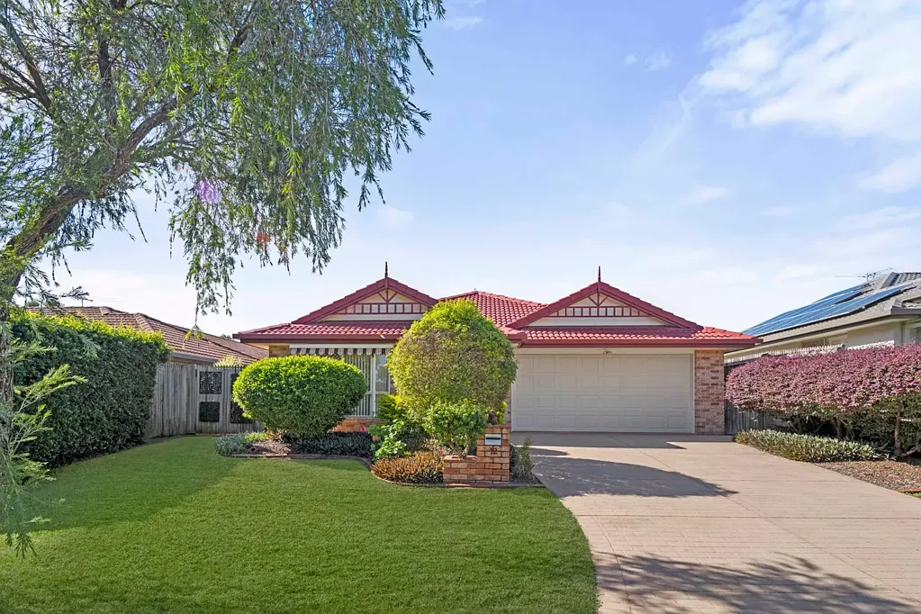 12 Kerry Close, Wellington Point, QLD 4160