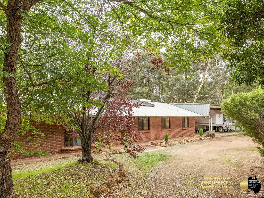 Wooroloo 4房  Spacious Family Living On Nearly 1 Acre